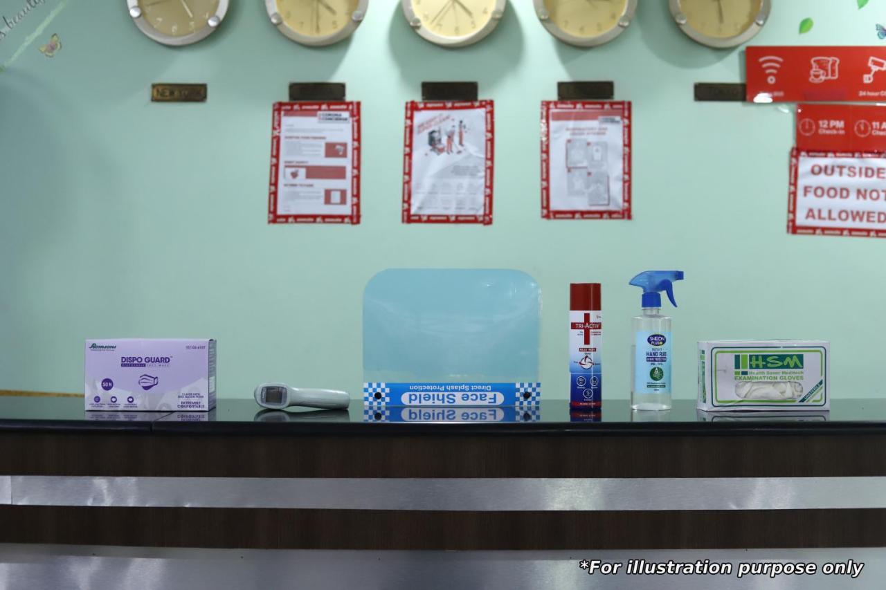 Vaccinated Staff - Oyo 15973 F Square Hotel Kochi Екстериор снимка